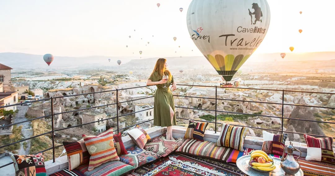 Ile leci się do Paryża? Odkryj czas lotu z Polski i ważne informacje