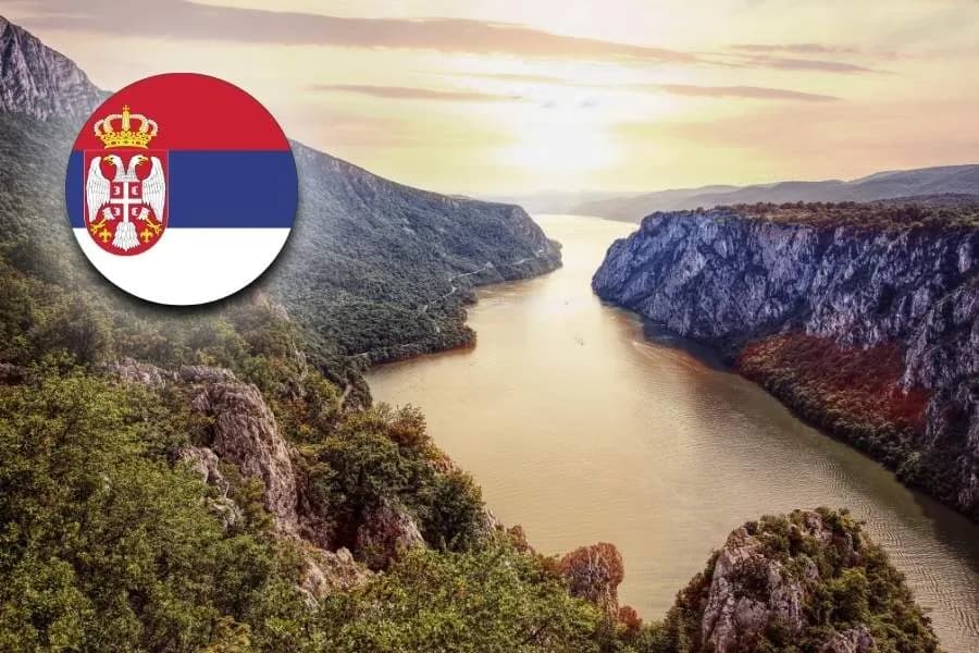 Czy w Serbii jest bezpiecznie? Odkryj zagrożenia i porady dla turystów