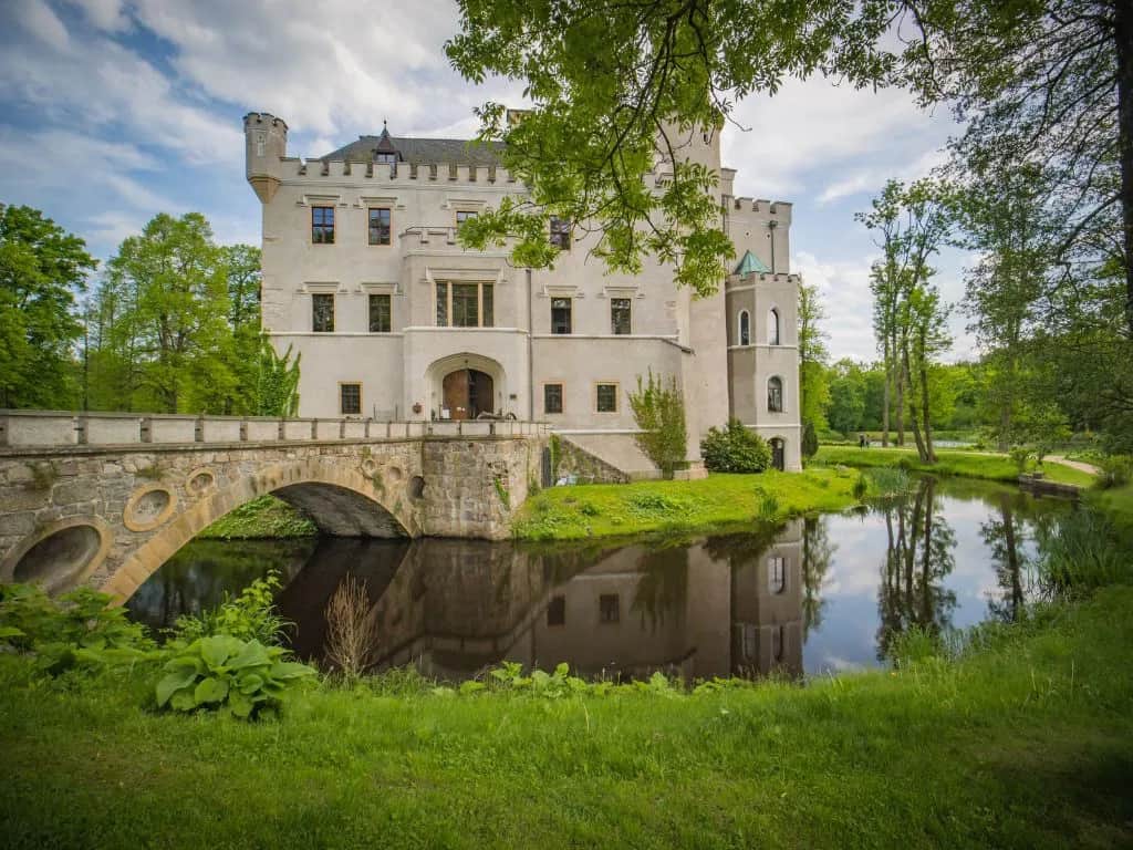 Najciekawsze atrakcje w Karpnikach, które musisz zobaczyć