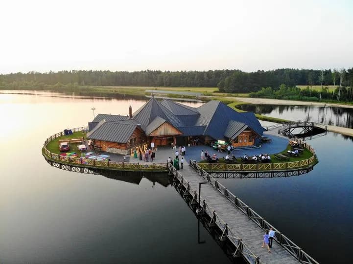 Gdzie zjeść w Suscu? Odkryj najlepsze lokalne restauracje i smaki