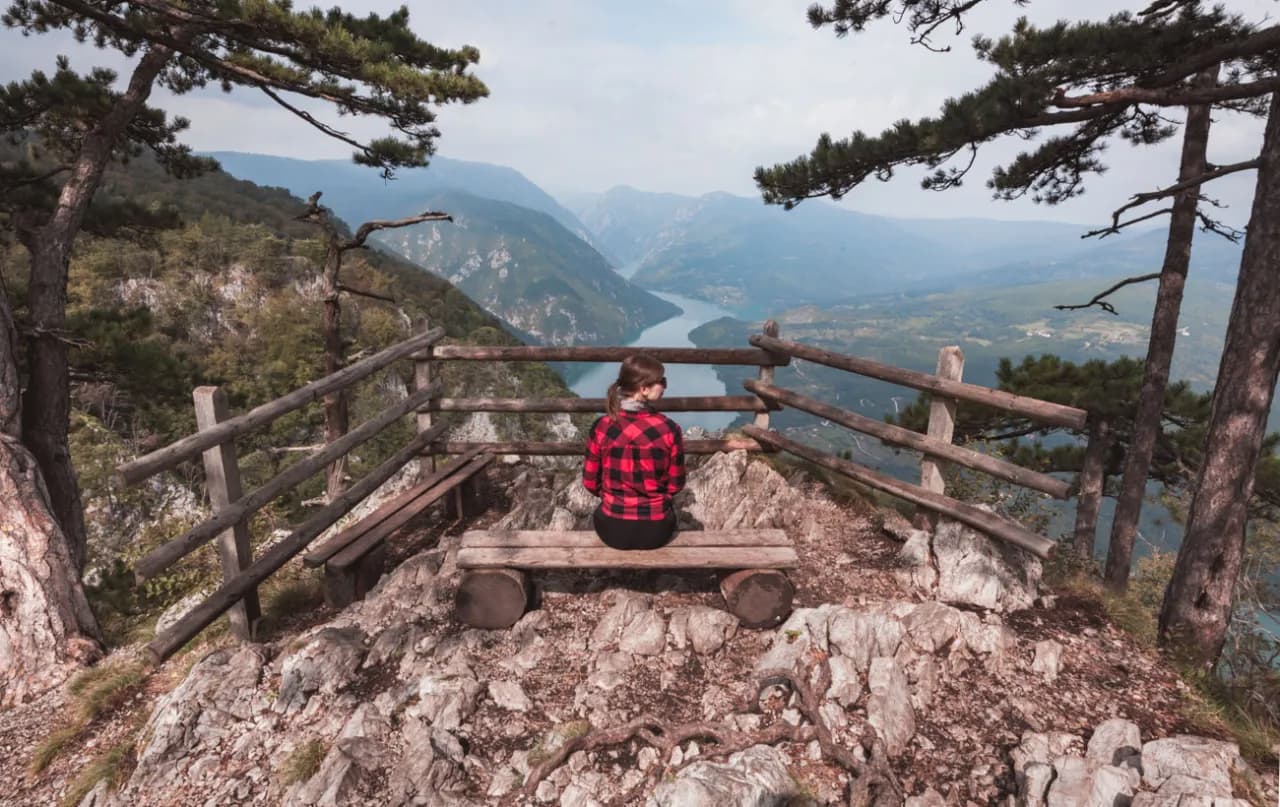 Serbia czy jest bezpiecznie? Odkryj zagrożenia i porady dla turystów