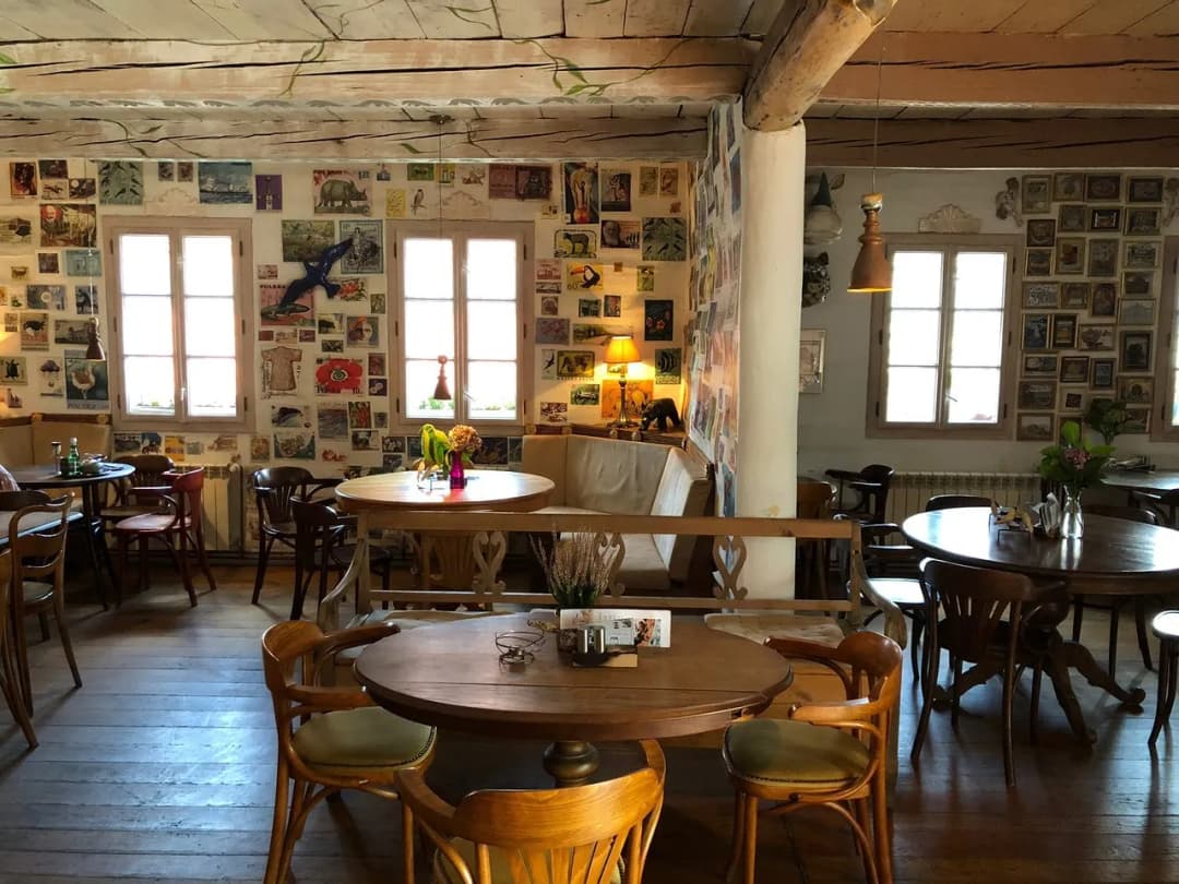 Gdzie zjeść w Lanckoronie? Odkryj najlepsze lokale i smaki