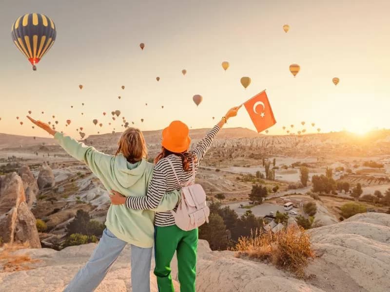 Wakacje w Turcji czy jest bezpiecznie? Odkryj prawdę o bezpieczeństwie