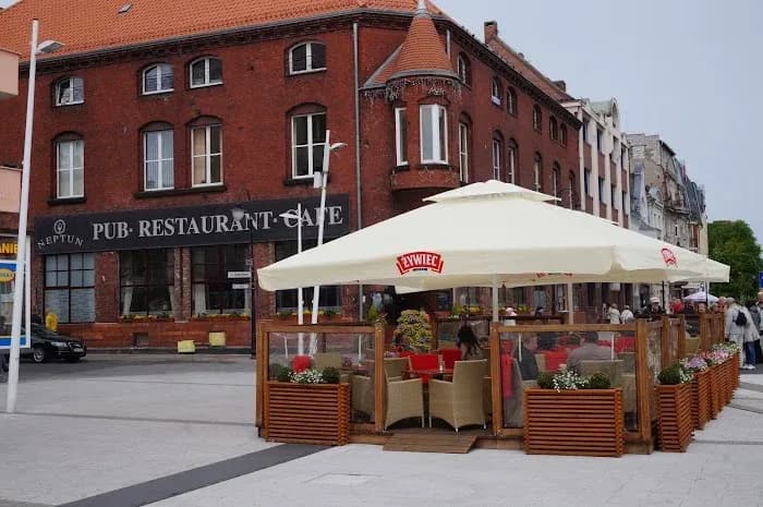 Gdzie zjeść w Świnoujściu? Najlepsze restauracje na każdą kieszeń