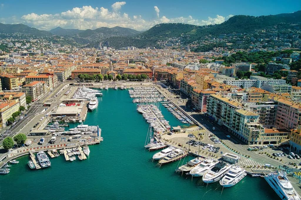 Nicea czy warto? Odkryj, co może Cię zaskoczyć w tym mieście