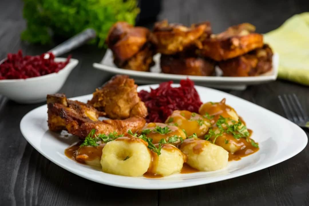 Potrawa regionalna Dolnego Śląska – odkryj smaki i tradycje tej kuchni