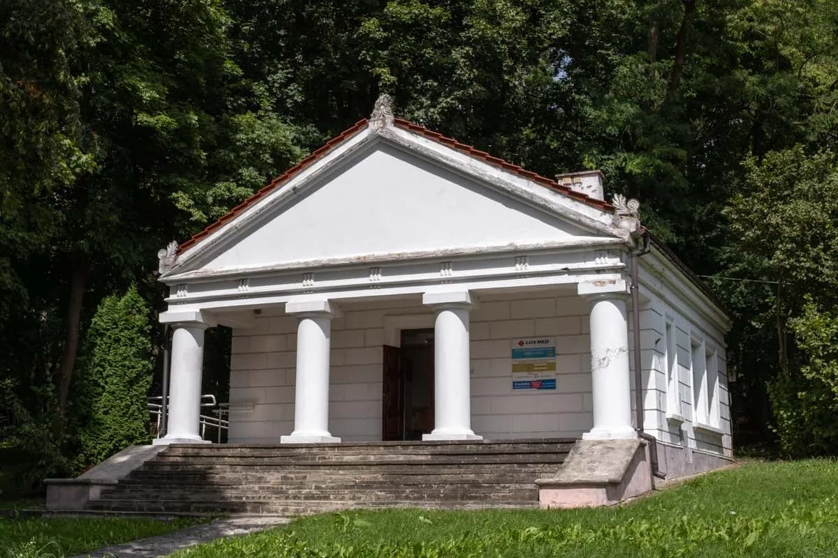 Nałęczów atrakcje na weekend - nie przegap najlepszych miejsc!