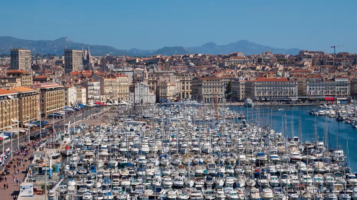 Marsylia czy Nicea – które miasto naprawdę warto odwiedzić?